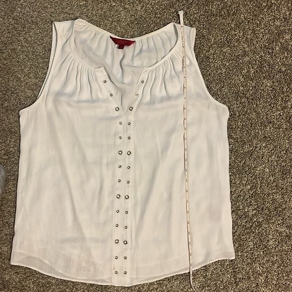 Jennifer Lopez White sleeveless V neck top Size medium - Picture 8 of 9